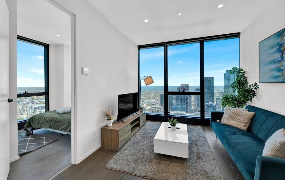 Tallest Building Melbourne - Unbelievable Skyline & Ocean Views Apartment in Southbank