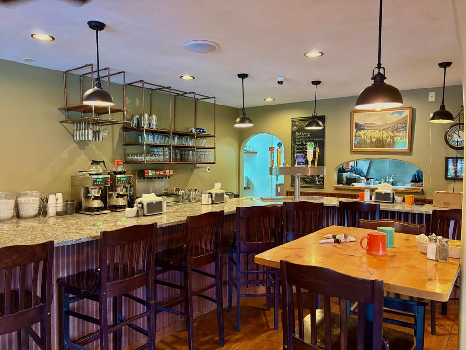 Restaurant/places to eat