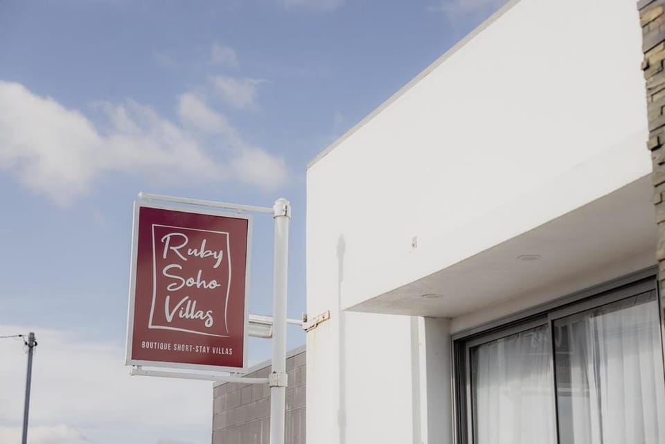 Ruby SoHo Workshop Villa House in Port Sorell