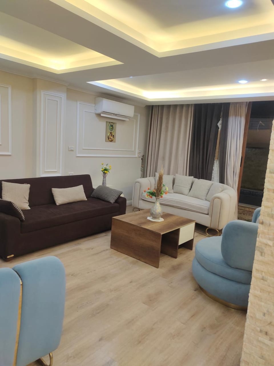 المعموره الشاطئ فيلا خاصه بحديقه خاصه وحمام سباحه خاص Apartment in Alexandria