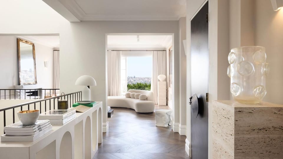 Bellevue Manor House in Sydney
