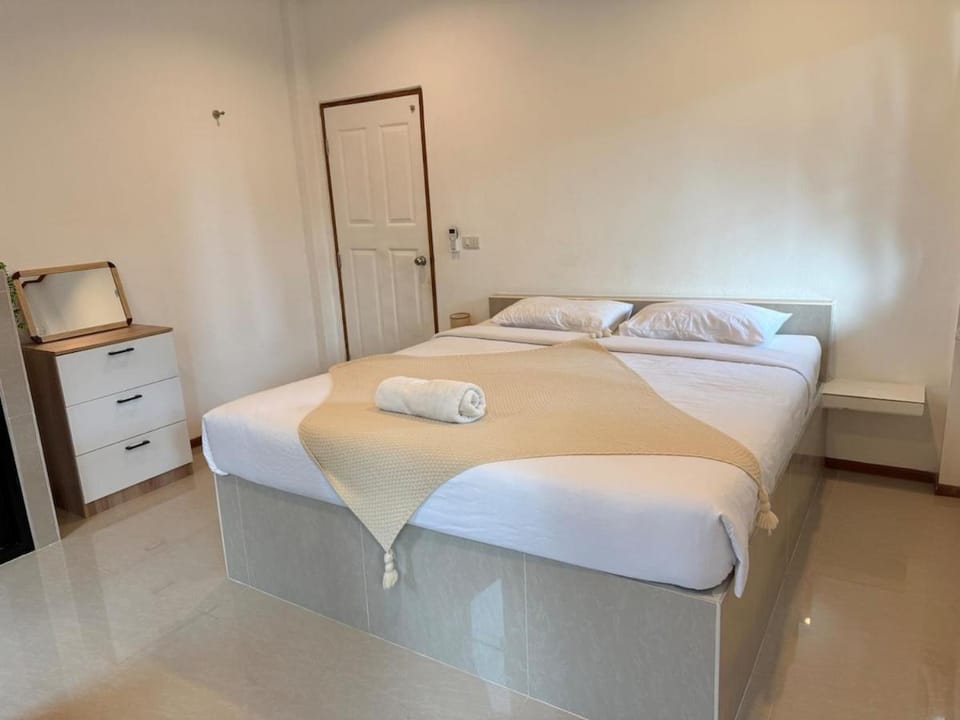 Very Central Boho Home in Srithanu Apartment in Ko Pha-ngan Sub-district