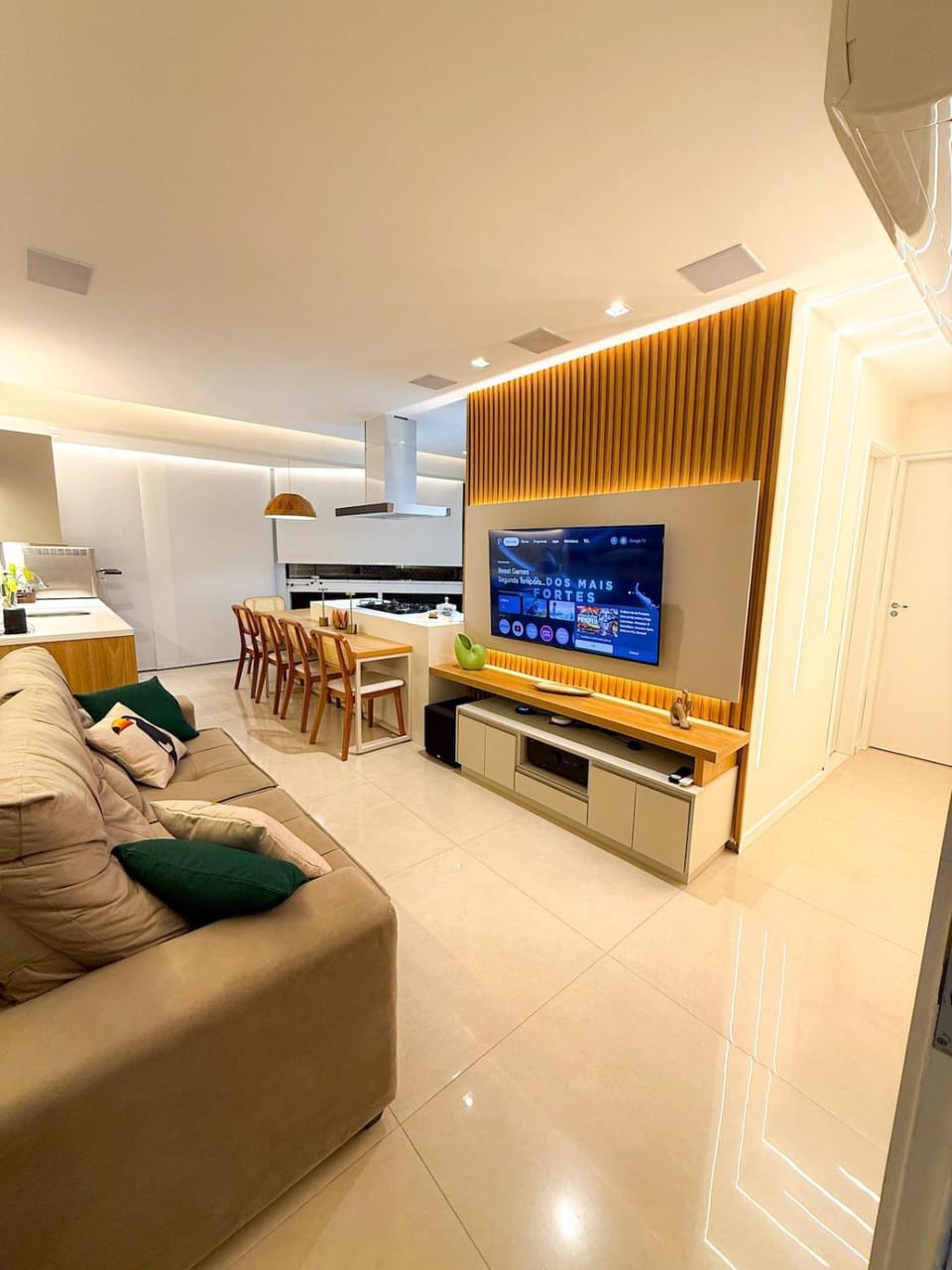 Encanto da Praia Premium Ap Pe na Areia Camboinhas Apartment in Niterói