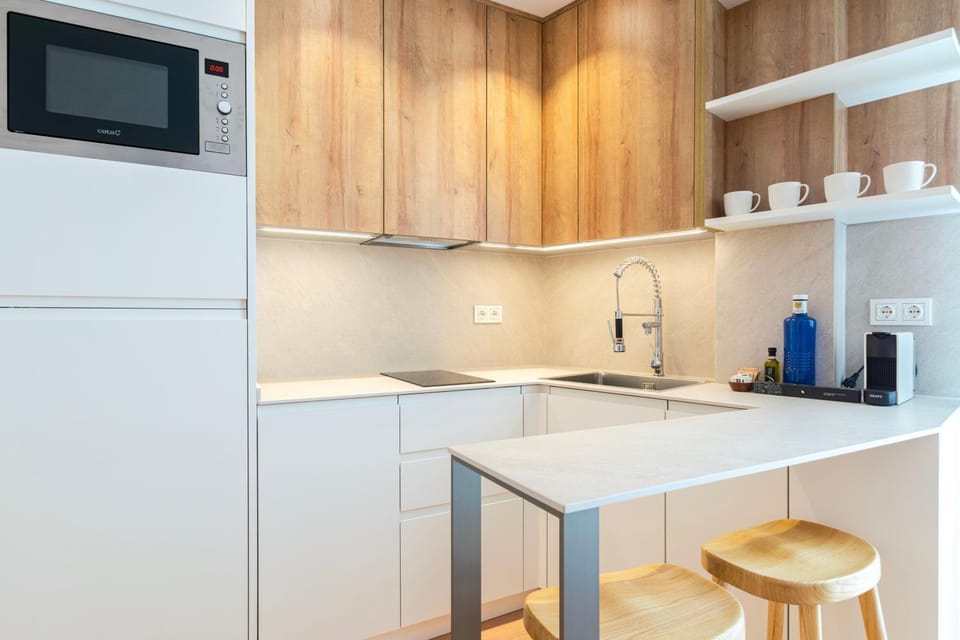 Kitchen or kitchenette, stove