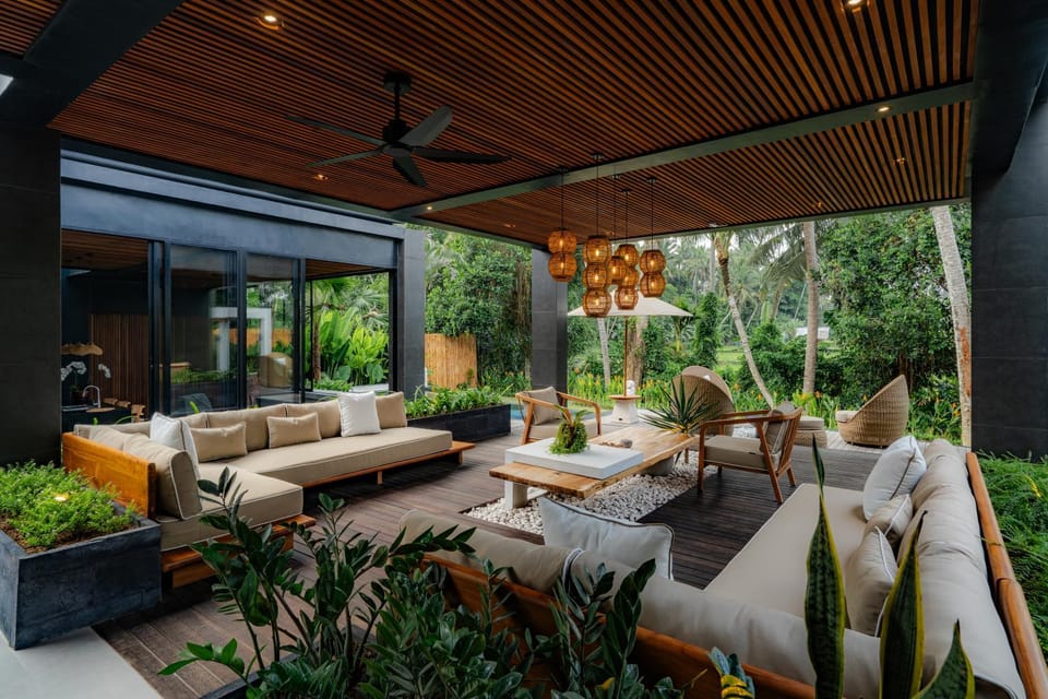 Garden, Living room, Seating area, Garden view