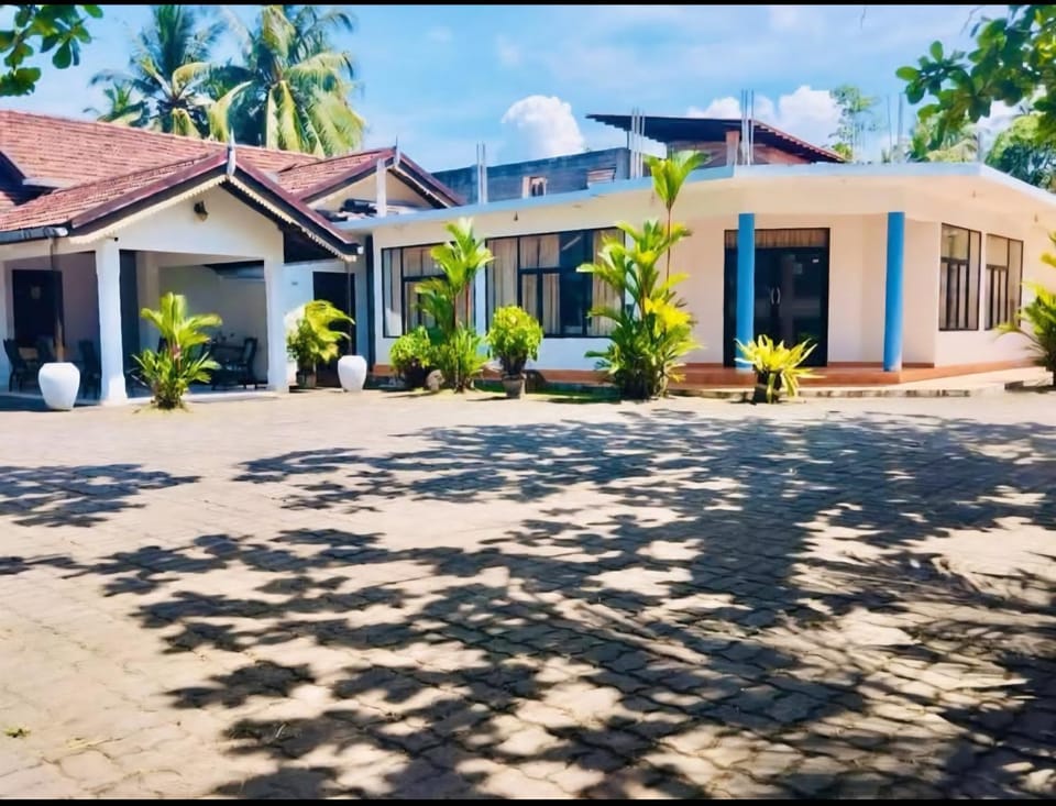GMW Sanduni hotel & villa Hotel in Southern Province