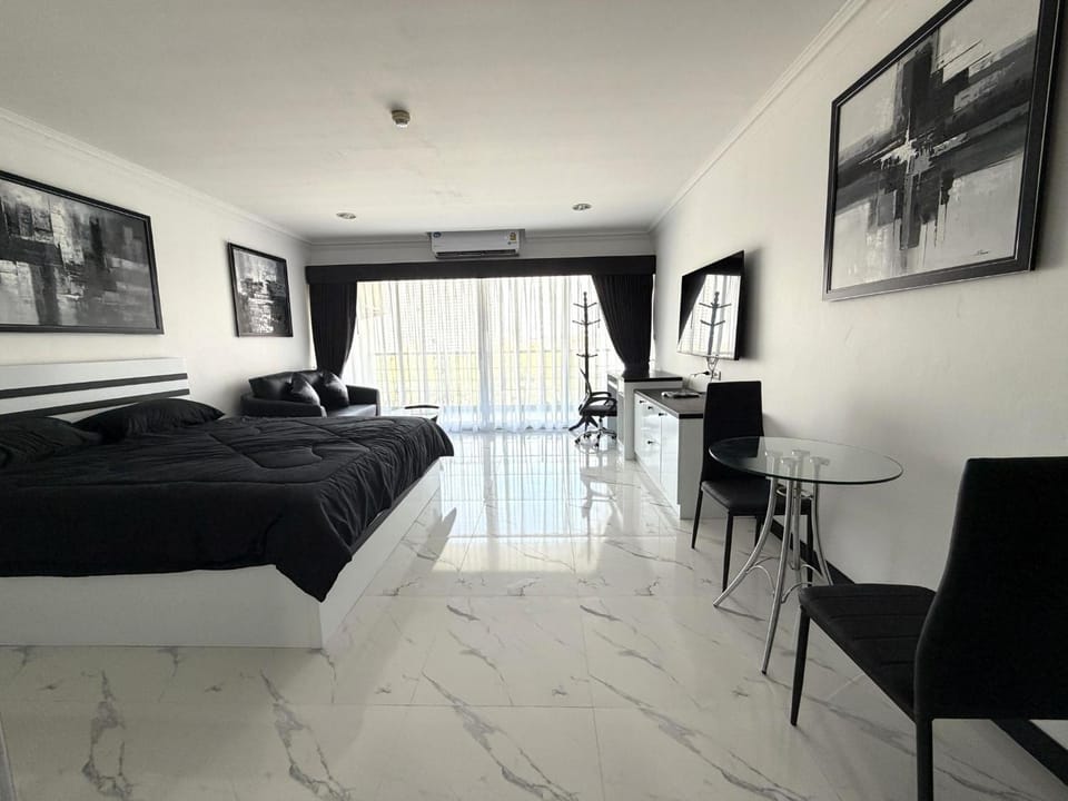 Bed, Decorative detail, Bedroom