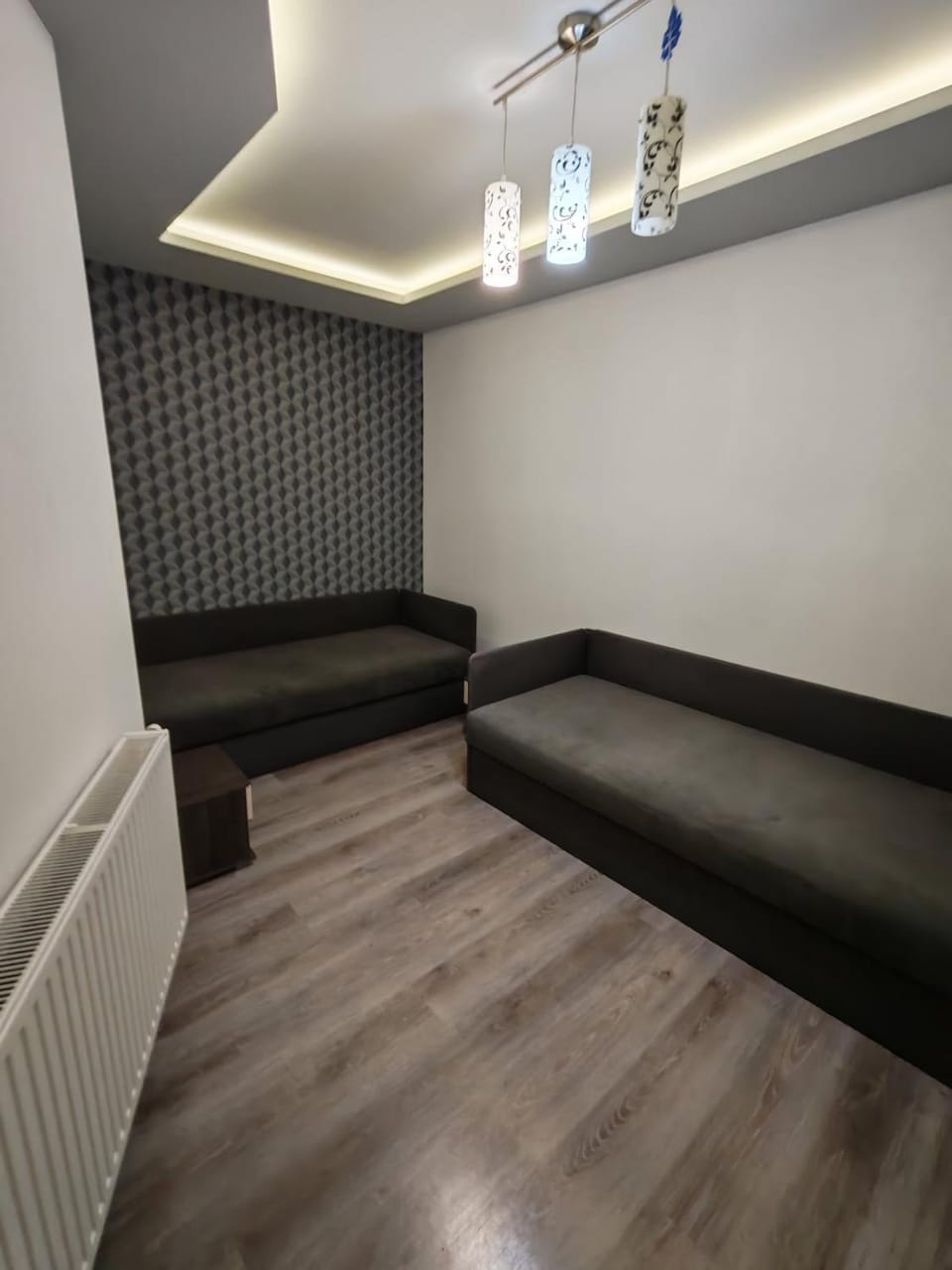 Willow 2BR - Team Stays Apartment in Hungary