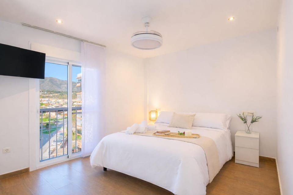 Terraza 1ª Línea con Vistas en Playamar THE GREEN DOOR Apartment in Torremolinos