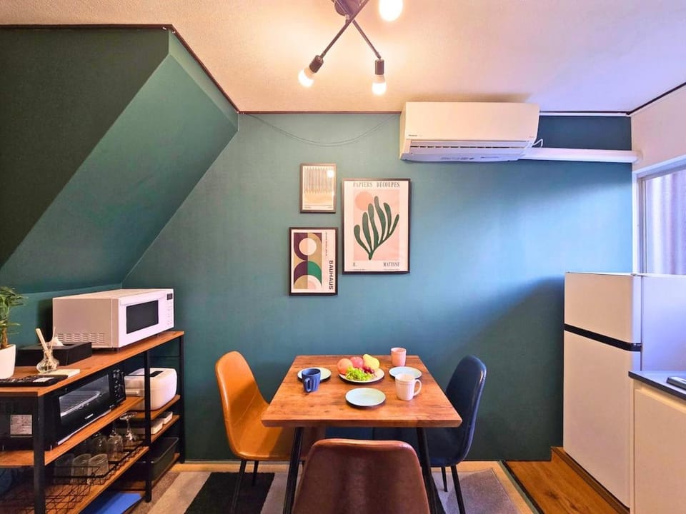 京橋レトロ Apartment in Osaka