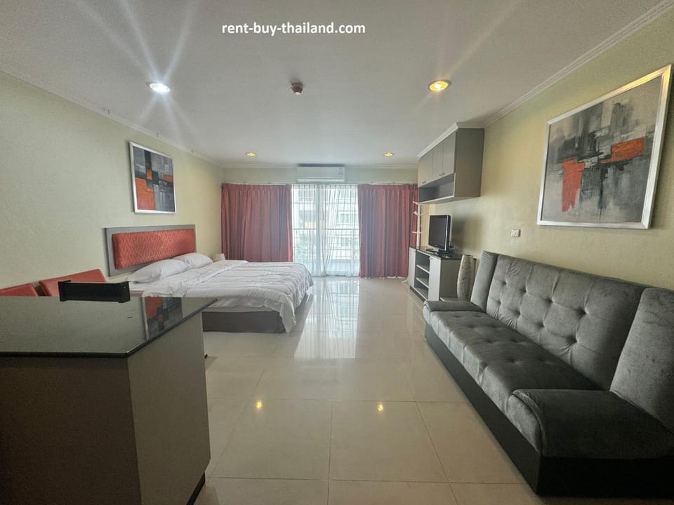 Bed, Living room, Decorative detail, Bedroom
