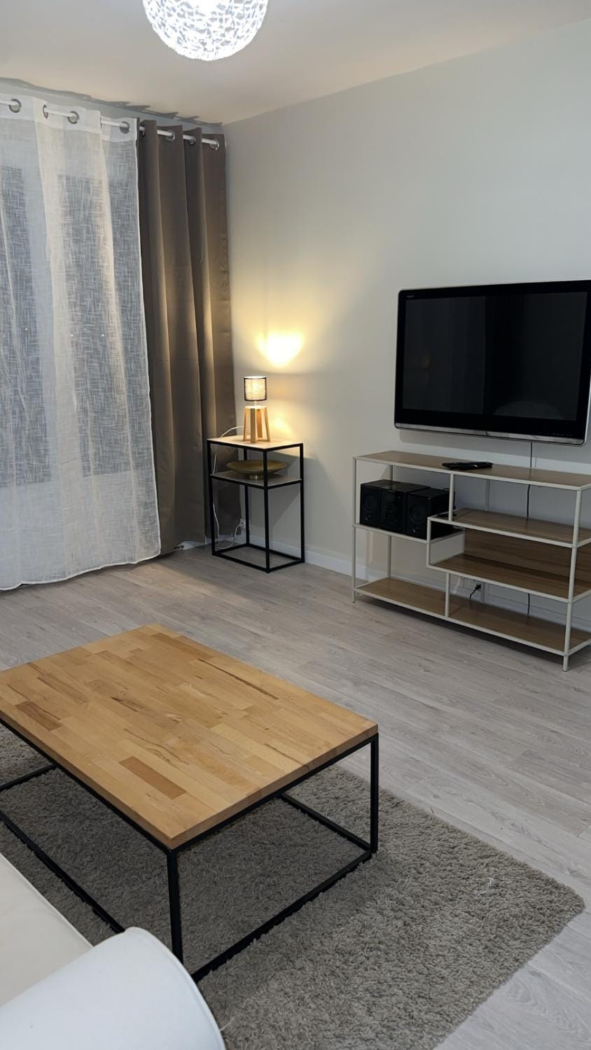 Communal lounge/ TV room, TV and multimedia