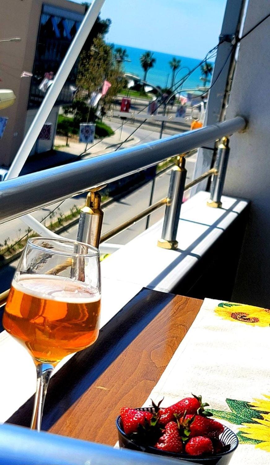 Balcony/Terrace, Balcony/Terrace, Beach, Alcoholic drinks, Alcoholic drinks, Non alcoholic drinks