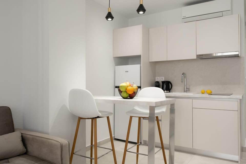 Kitchen or kitchenette, Living room, Dining area, pet friendly