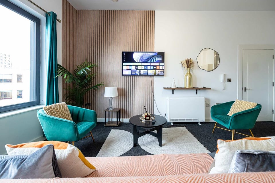 Communal lounge/ TV room, TV and multimedia, Living room, Seating area