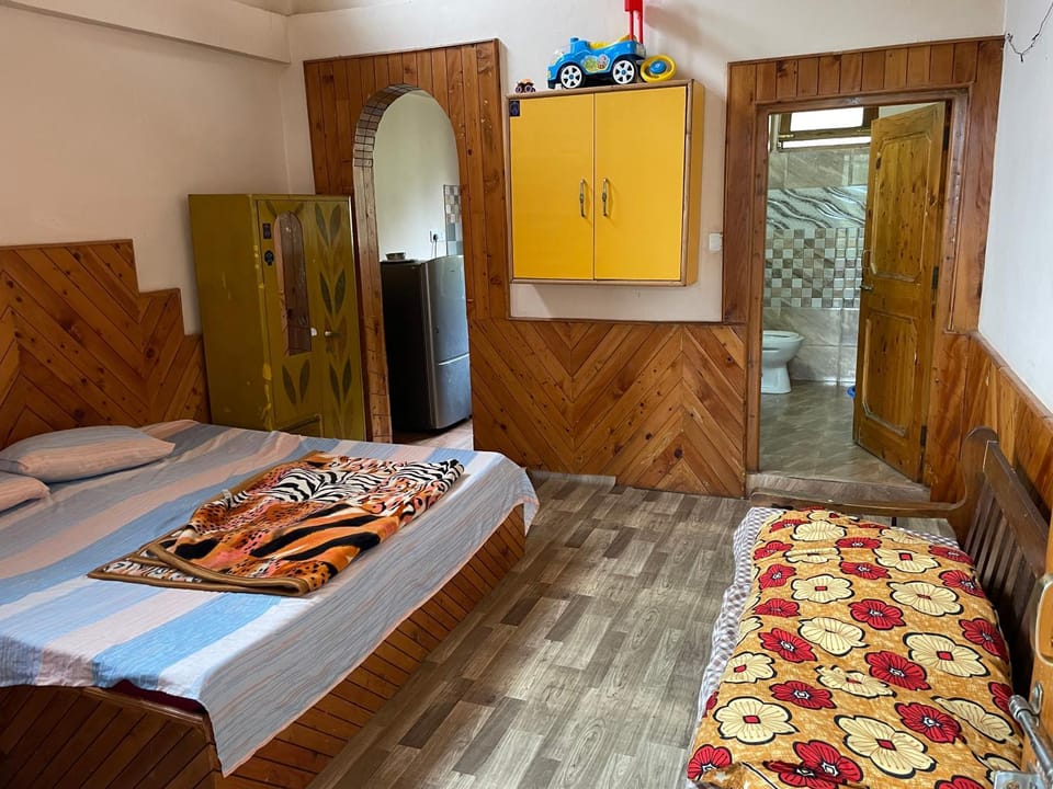 Kingdom Homestays House in Manali