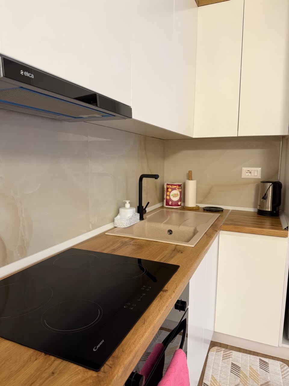 Apt near Lake and Air Albania Stadium Apartment in Tirana