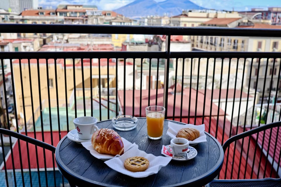 BeB Napoli la perla Bed and Breakfast in Naples
