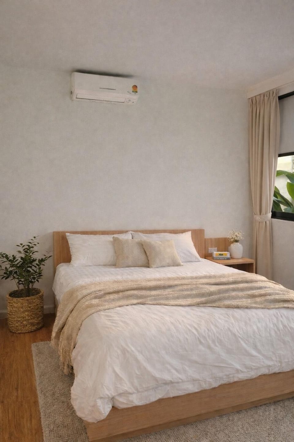 Bed, Bedroom, air conditioner