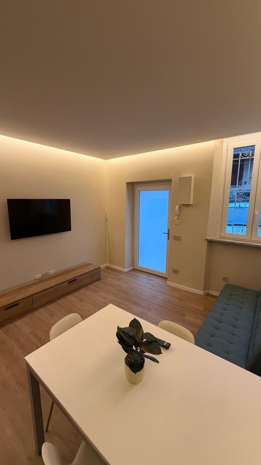 Milan house 2 Apartment in Lombardy