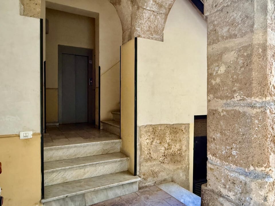 Dal Moro Apartment in Palermo