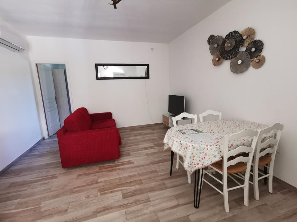 Appartement entre mer et montagne Apartment in Corsica