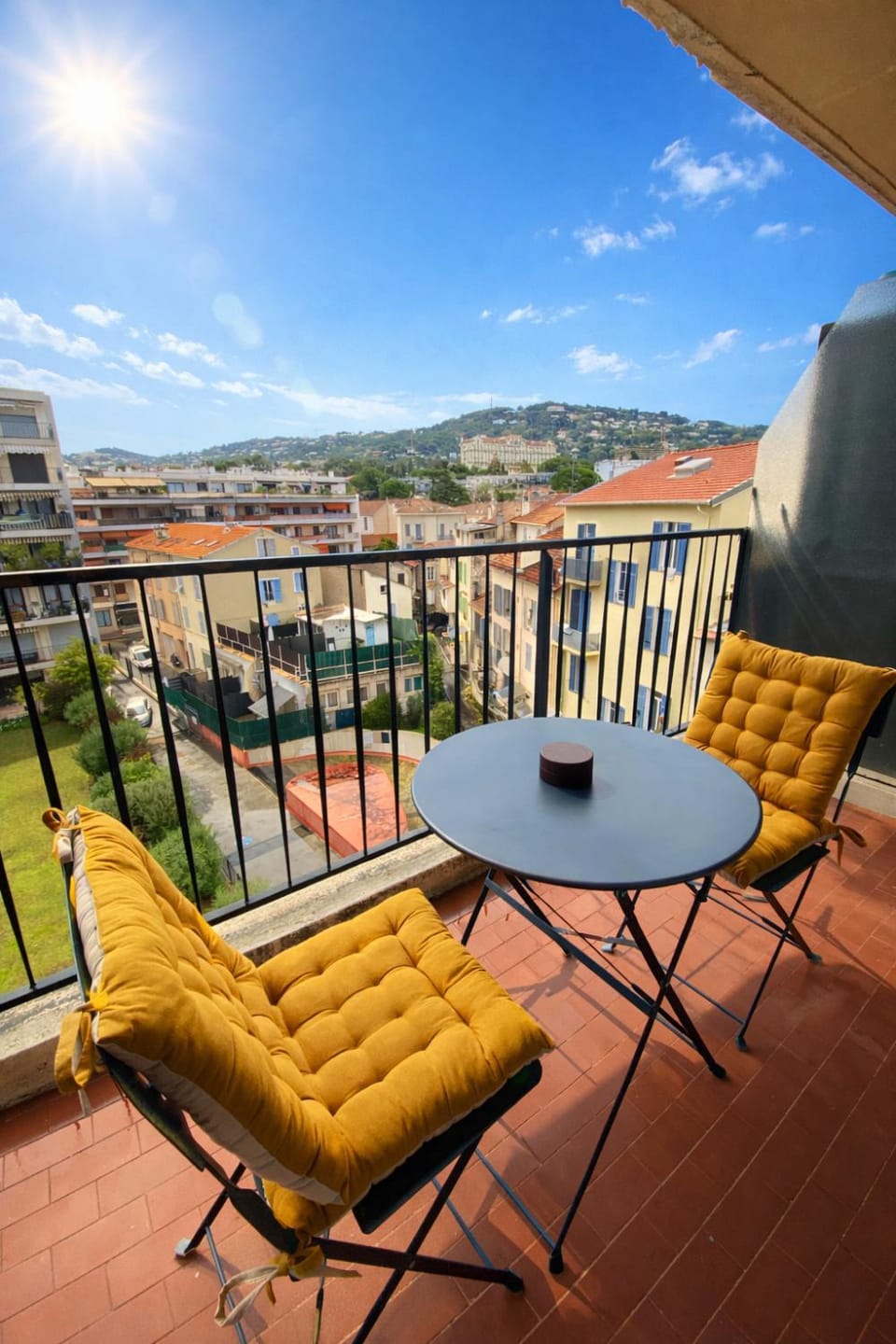 Balcony/Terrace, Mountain view