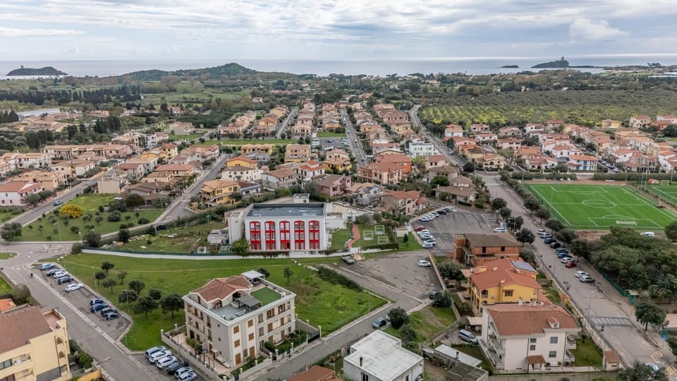 Property building, View (from property/room), City view, City view, Parking