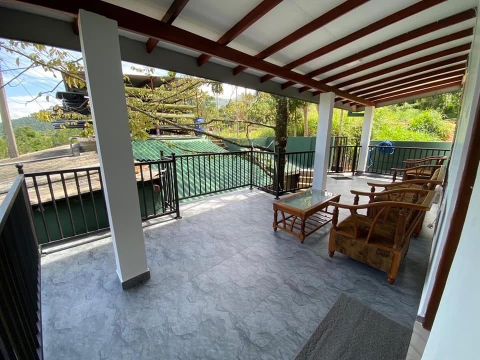Kapila Villa Bed and Breakfast in Gangawatakorale