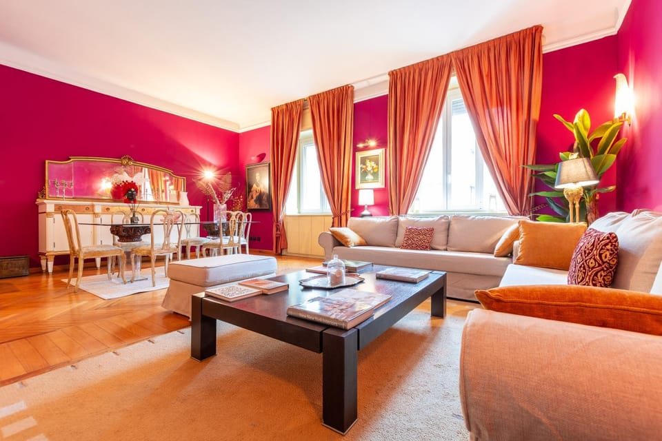 Living room, Dining area