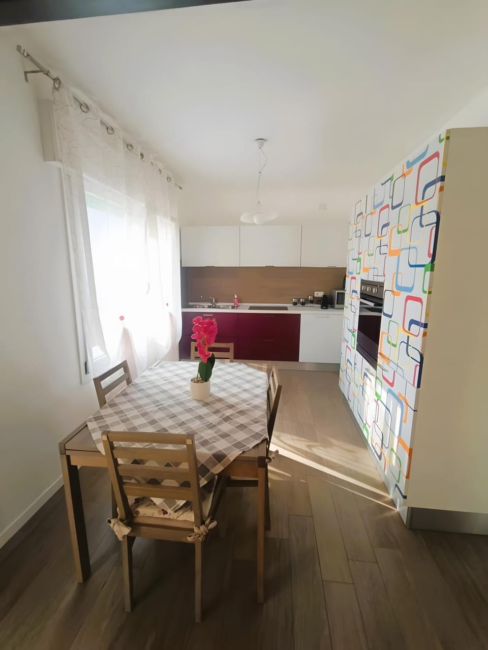 Property building, Kitchen or kitchenette, Living room