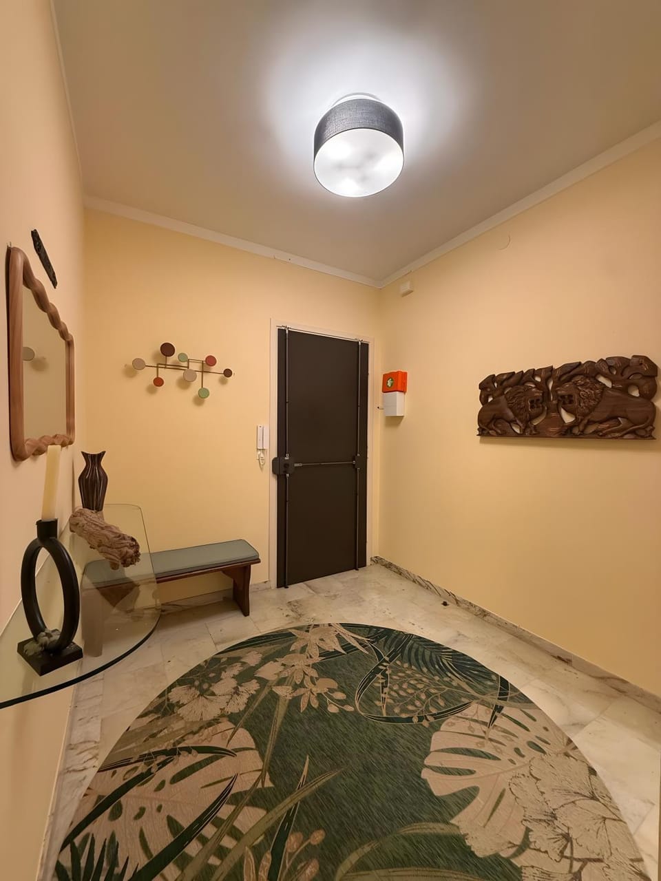 Property building, Living room