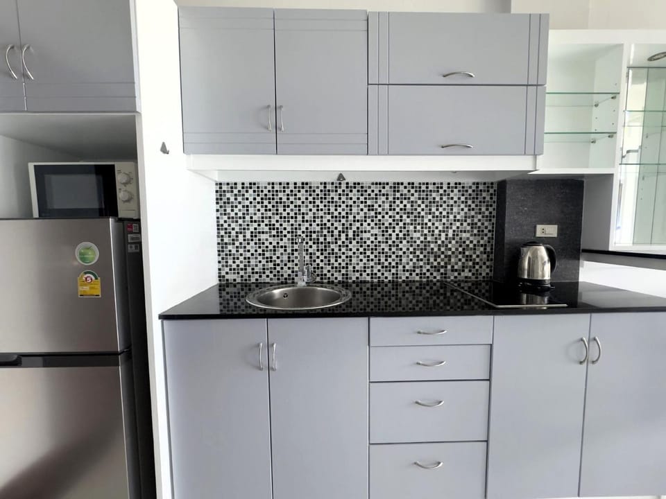 microwave, oven, kitchen