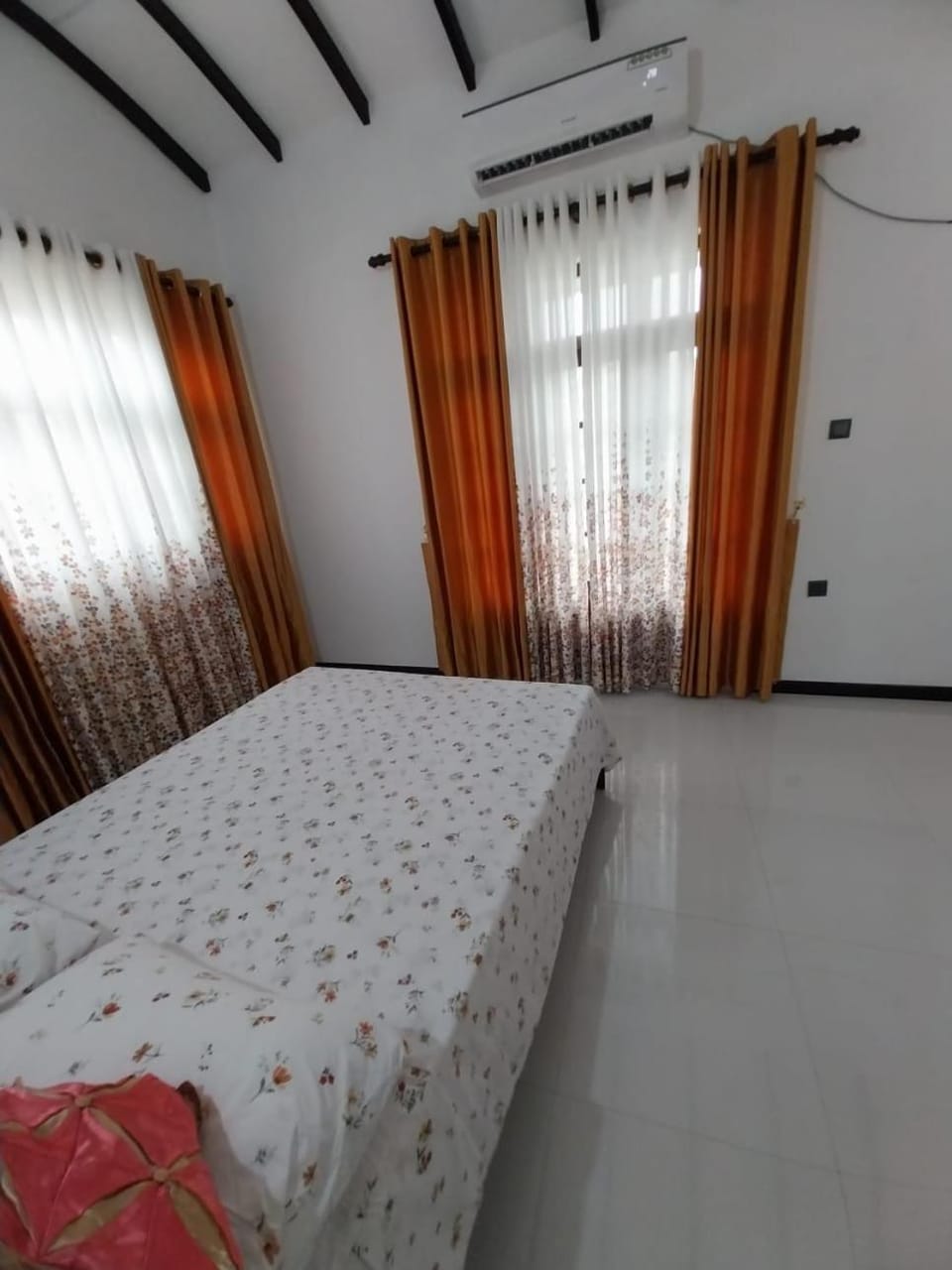 Sebastian house Bed and Breakfast in Negombo
