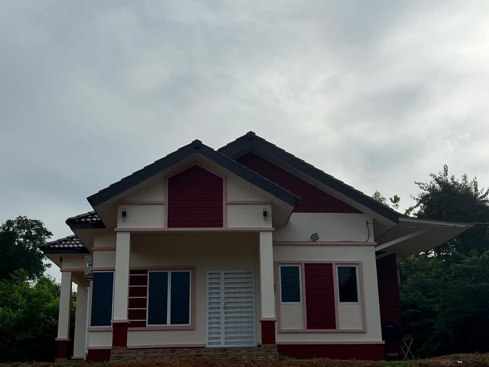 Heza Twin 1&2 - Karaoke, Pool & BBQ Villa in Port Dickson
