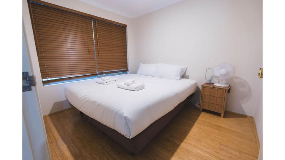 Comfortable 4BDR Family home in Suburbia House in Canning Vale