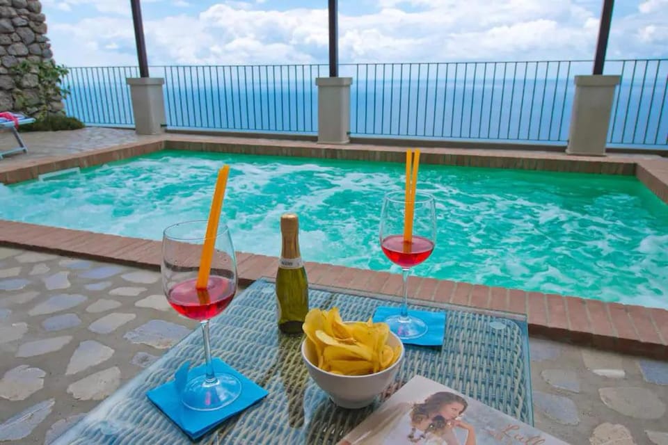 House Teresa - private pool Apartment in Praiano