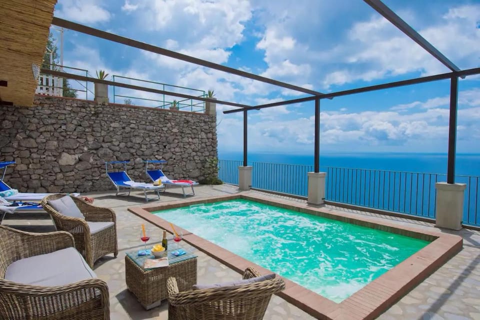 House Teresa - private pool Apartment in Praiano