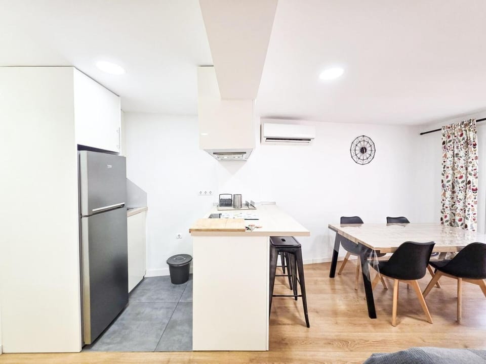 Luminoso apartamento en Murcia Centro 4pax y mascotas Apartment in Murcia