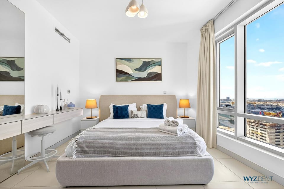 Bed, View (from property/room), Photo of the whole room, Bedroom, City view, towels, air conditioner