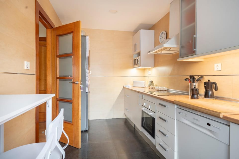 EnjoyGranada Sky Penthouse Luxury 3BR, Pool and Amazing Views Apartment in Granada