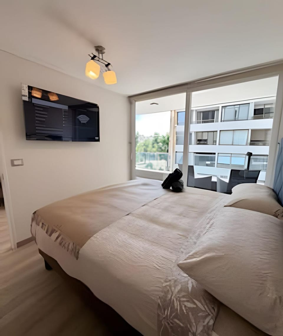 Luminoso 1D 1B en Las Condes con excelente ubicación Apartment in Las Condes