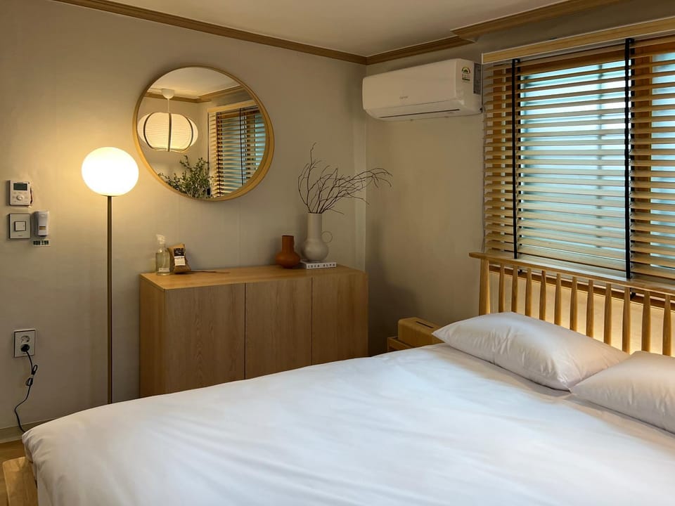 Liv Itaewon Villa in Seoul