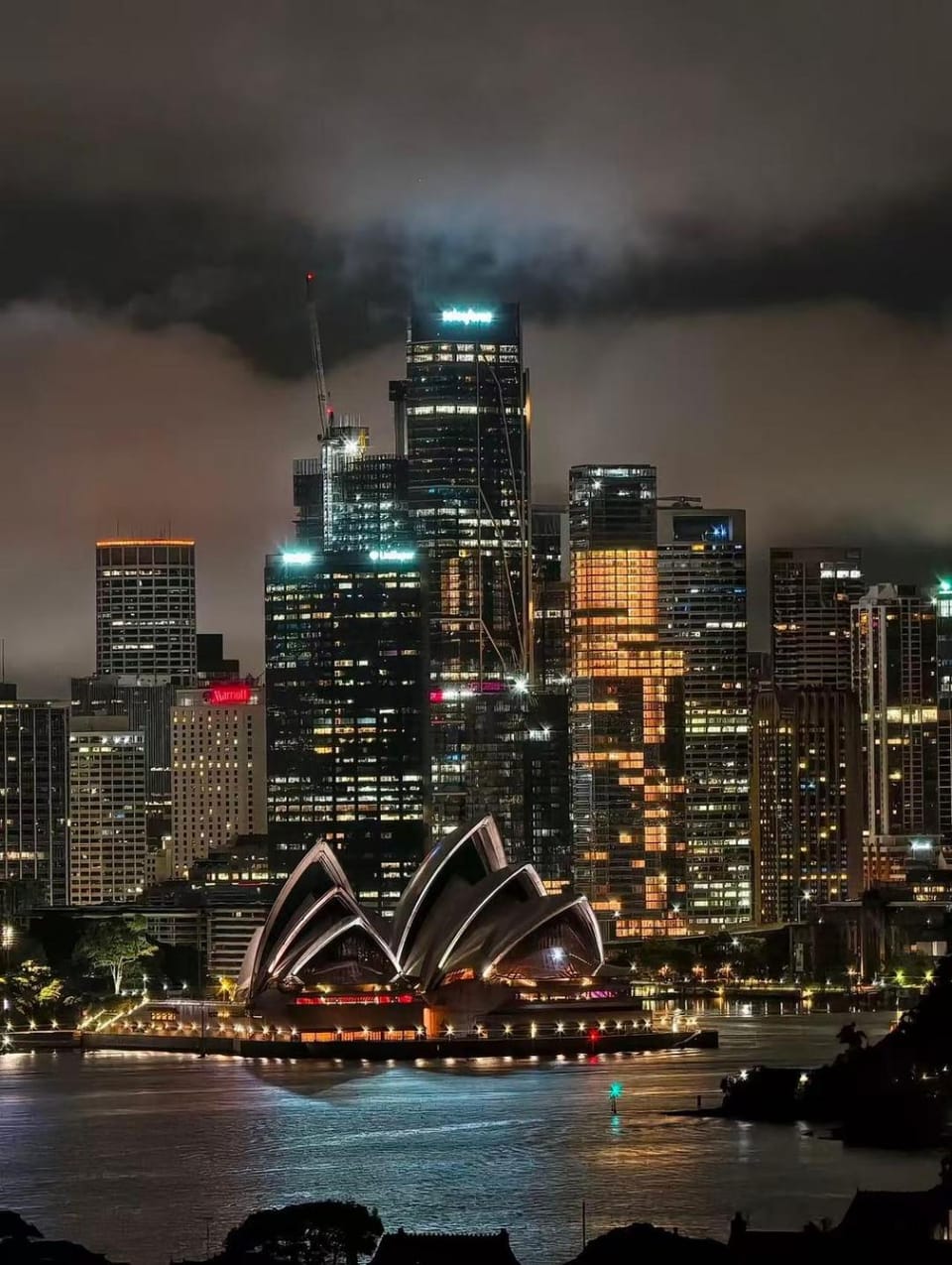 Mosman | Stunning Opera & Bridge View | KozyGuru Apartment in Sydney
