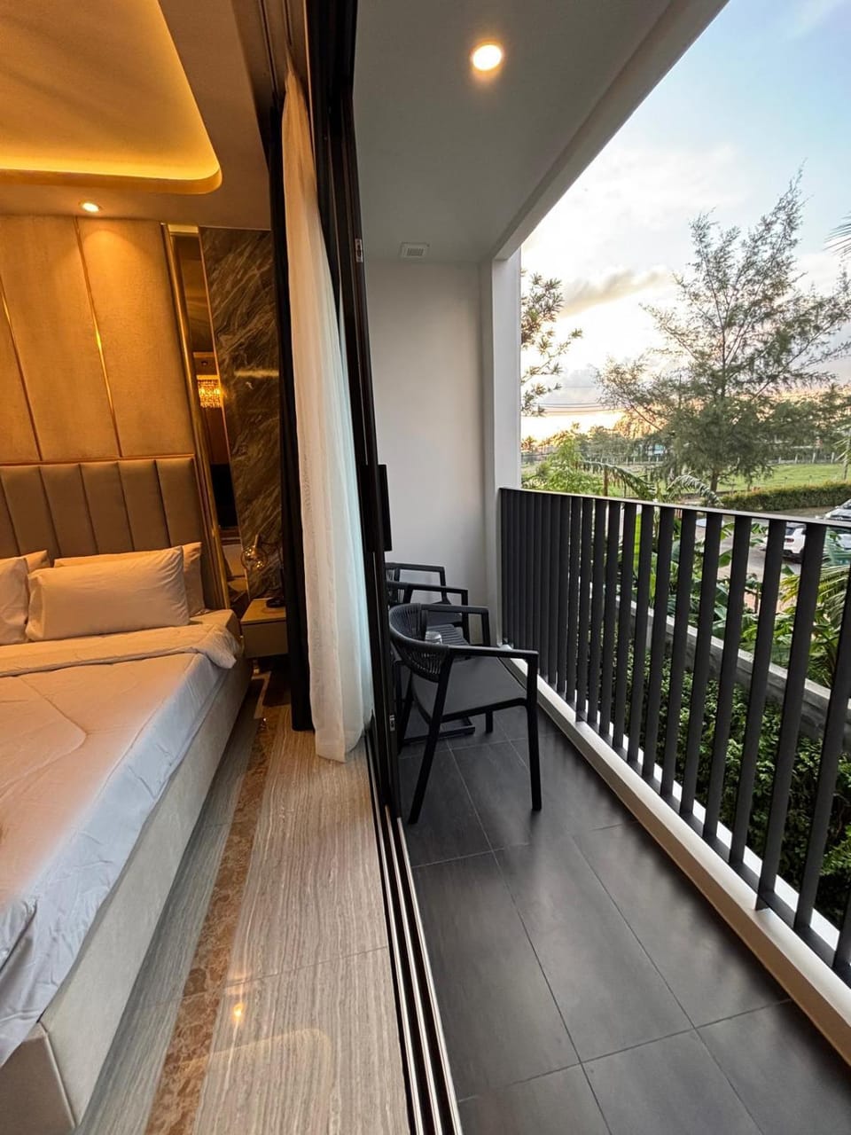 View (from property/room), Balcony/Terrace