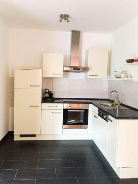 Verkehrsgünstiges Apartment für Messebesuche Apartment in Neuss