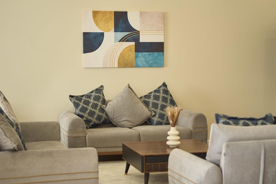 Living room, Seating area