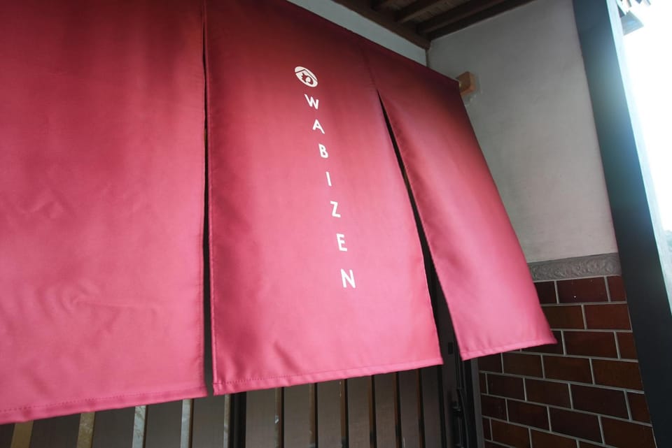 Facade/entrance, Property logo or sign, Logo/Certificate/Sign