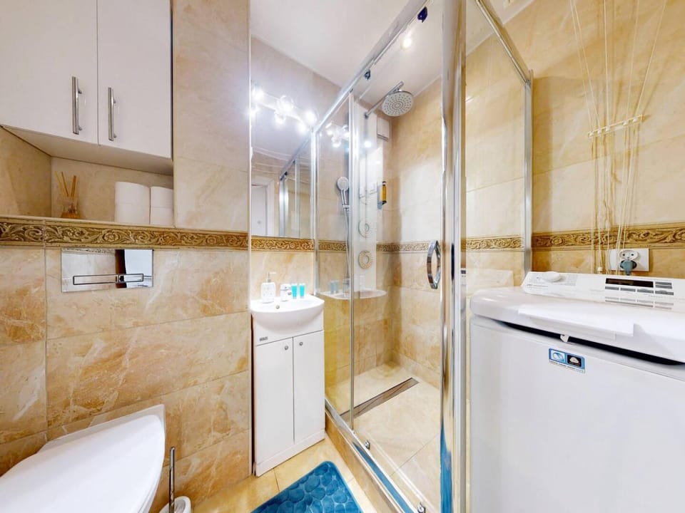 Magnolia Studio Deluxe City Center Anielewicza Apartment in Warsaw