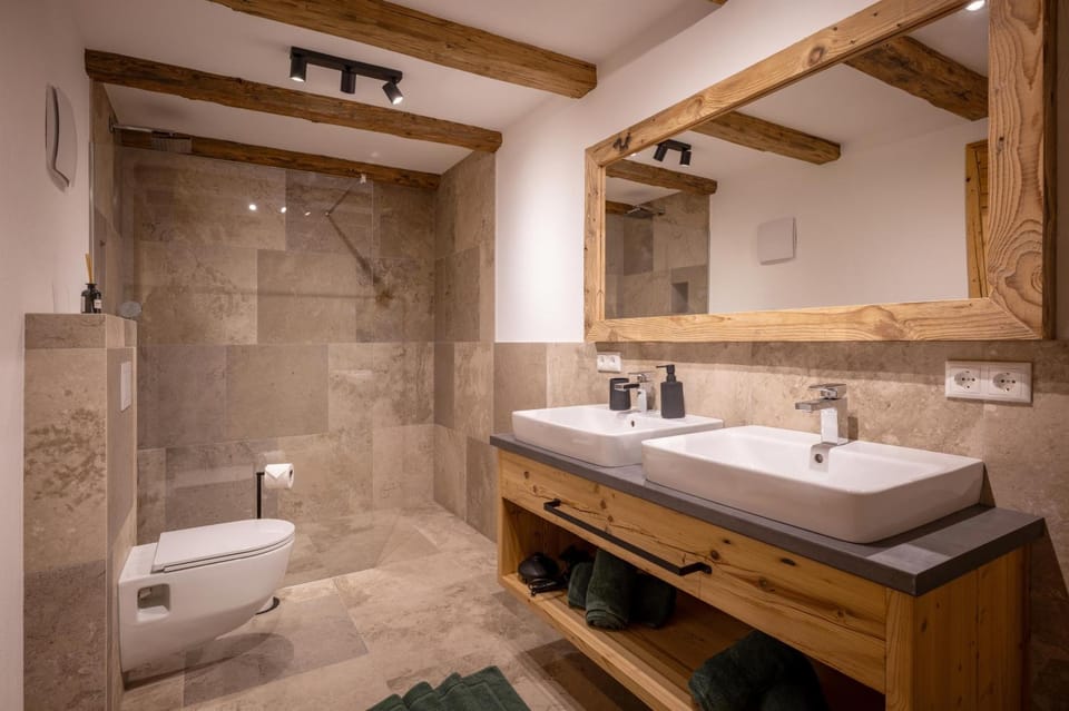 Bergblick Apartments Farm Stay in Salzburgerland